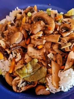Foto de Salteado de Cogumelos e Legumes