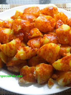 Una foto de Patatas con pimentón de la vera