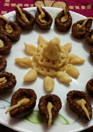 A picture of Edible Chocolate diya.
