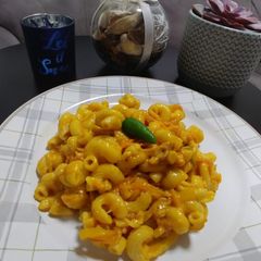 A picture of Chicken Cheese Pasta.