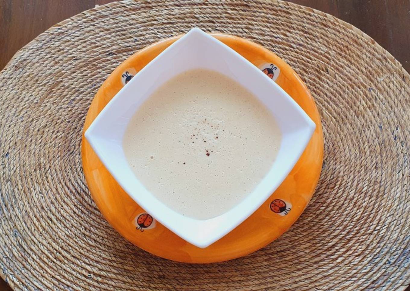 Crema de elote con queso brie