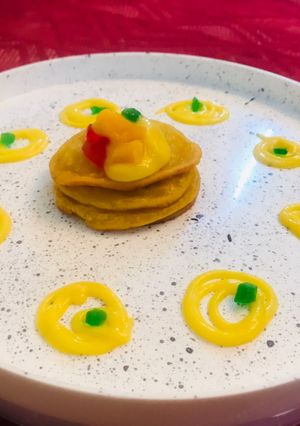 A picture of Mini mango pancakes.