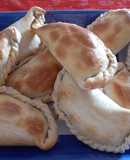 Empanadas de cebolla o Pequén