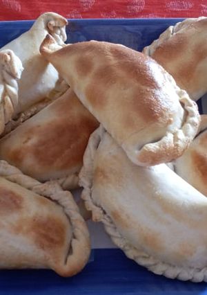 Una foto de Empanadas de cebolla o Pequén