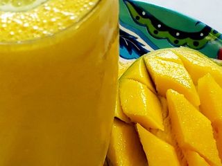 Vanilla mango lassi