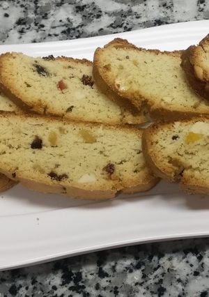 A picture of Biscotti.