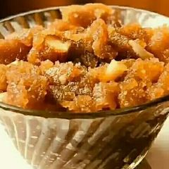 A picture of Suji ka halwa.