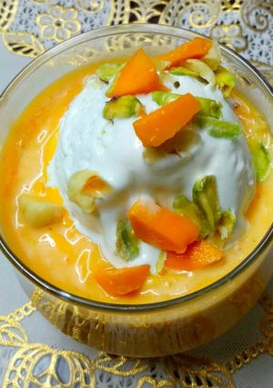 A picture of Mango mastani.