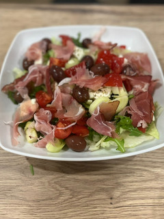 Prosciutto saláta recept fotója