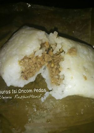Foto resep Buras isi Oncom Pedas