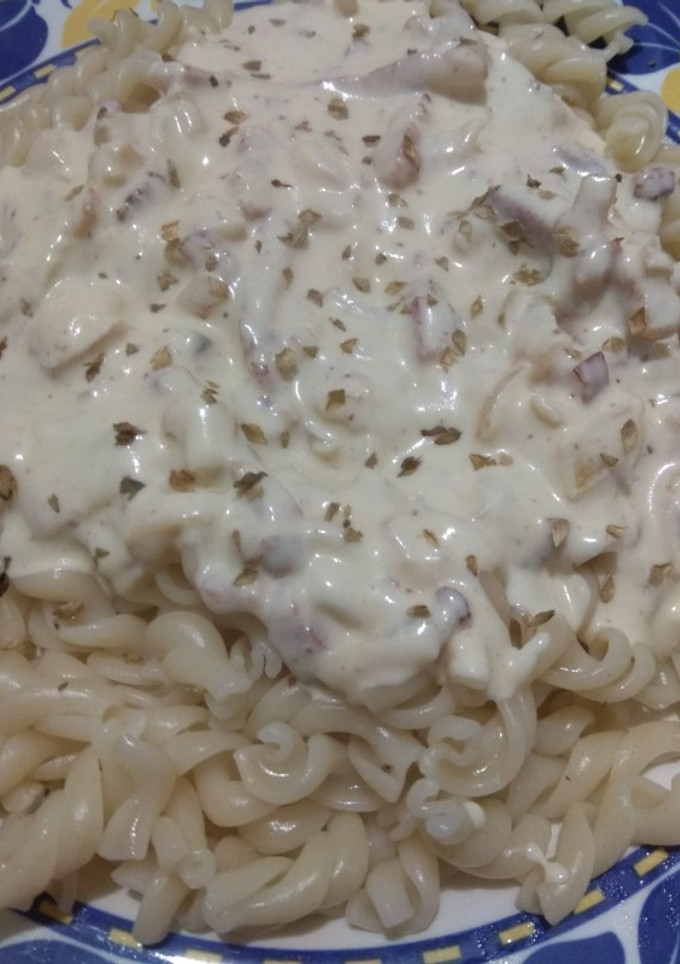 Una foto de Salsa carbonara
