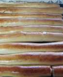 Pan para panchos con lo que había en casa