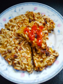 Foto resep Martabak mie Instan daging rendang