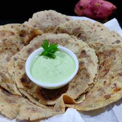 A picture of Sweet potato paratha.
