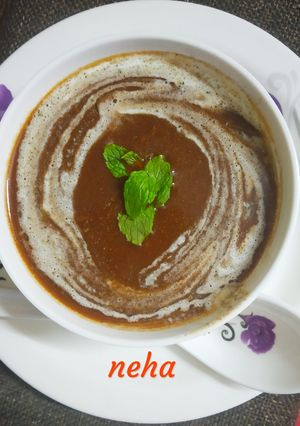 A picture of Beetroot Spinach Carrot Soup Full of Iron healthy Soup.