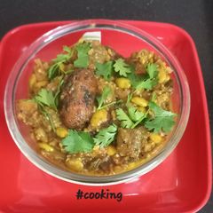 A picture of Pressure Cooker Undhiyu.