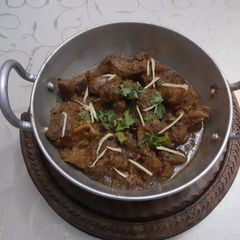 A picture of Bhona Gosht.