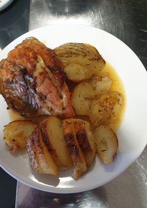 Foto principal de Pollo asado al limón con hierbas provenzales