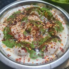 A picture of Dahi vada.