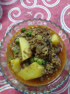 A picture of Bhuna qeema alooo.