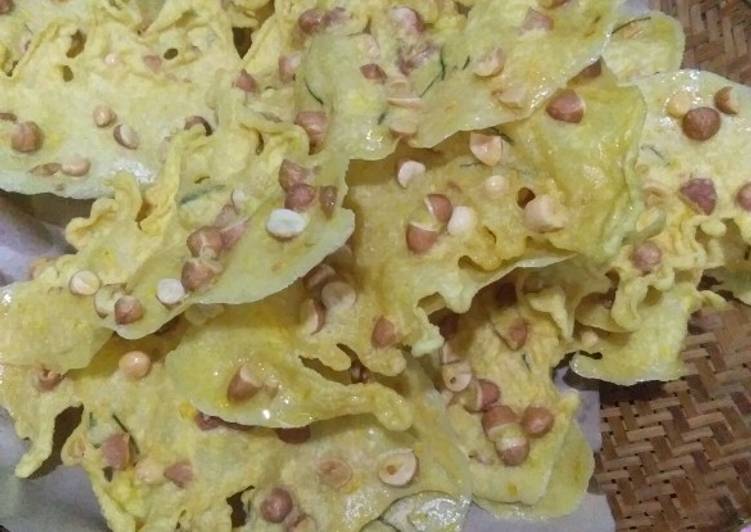 ©5 Peyek kacang kriuk