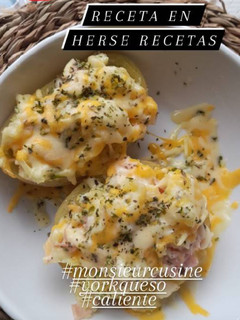 Una foto de Patatas rellenas Yorkqueso (Fácil y deliciosa cena o almuerzo)