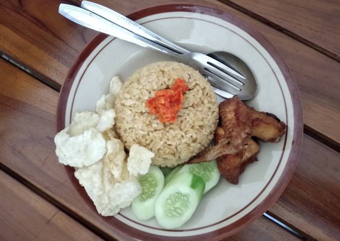 Ini dia! Resep termudah membuat Nasi Kebuli Ayam Ekonomis yang enak