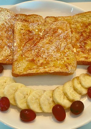 A picture of Quick and Easy French Toast.