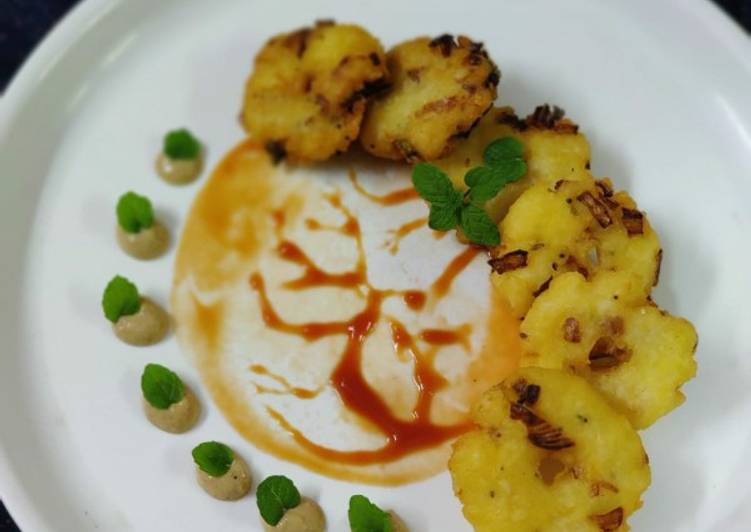 Recipe of Ultimate Dal kichidi vada