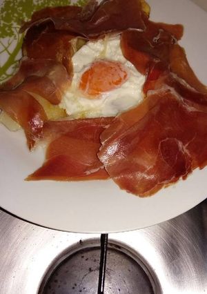 Una foto de Sartén de patatas y jamón