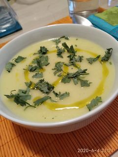 Una foto de Gazpacho de pepino y manzana