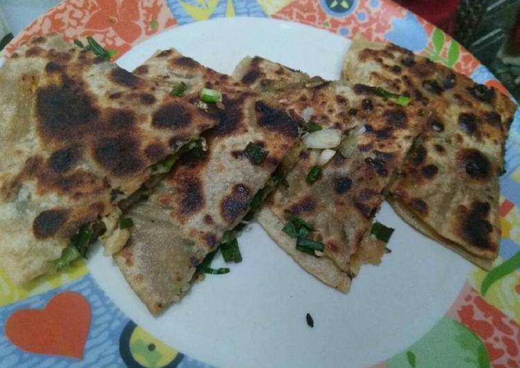 Spring Onion + spring garlic parantha