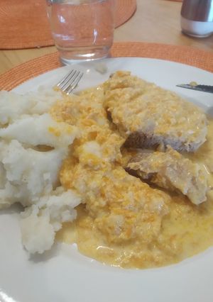 Una foto de Peceto a la cacerola con leche
