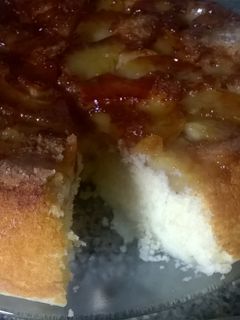 Una foto de Torta invertida de manzanas