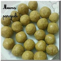 Besan Laddu A picture of Besan Laddu.