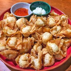 A picture of Fried Pork and Prawn Wonton.