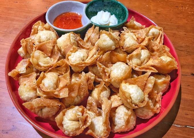 Fried Pork and Prawn Wonton