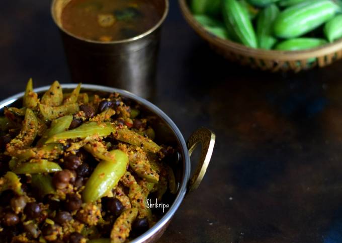 Ivy gourd and chick pea Dry curry: