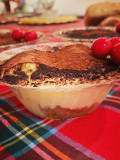 Una foto de Tiramisú navideño