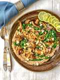 Hummus de fasole, ciuperci la tigaie și spanac sotat