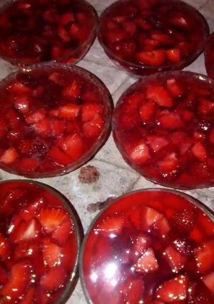 صورة لوصفة كريم ديسار فراولة 😋😋
