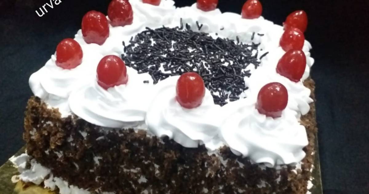 Black Forest Cake Recipe By Urvashi Belani Cookpad