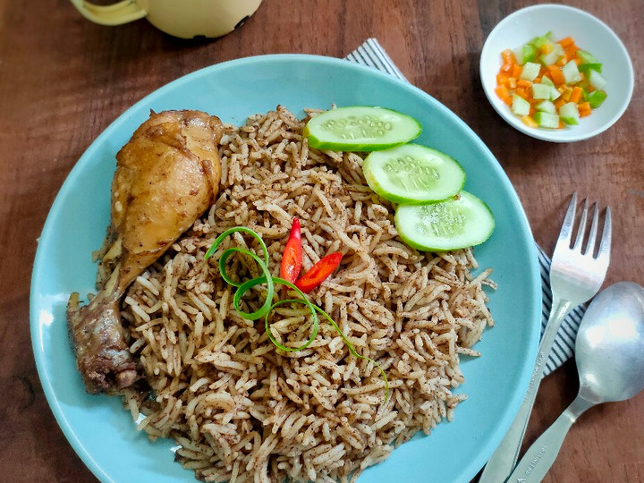  Resep bikin Nasi kebuli ayam (bumbu instan) dijamin nagih banget