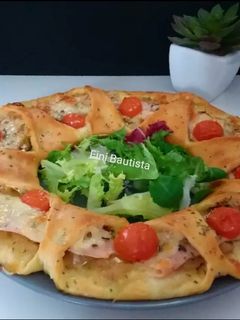 Una foto de Corona de pizza