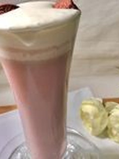 Foto resep Oreo red velvet and cheese cream milkshake