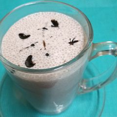 A picture of Banana Nutella Milkshake.