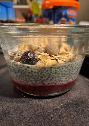 Une photo de Porridge framboise graine de chia