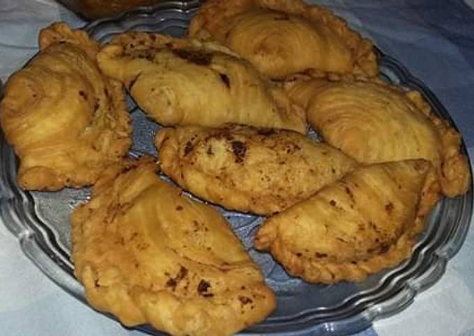 Steps to Prepare Homemade Curry puff #Ramdankitayari