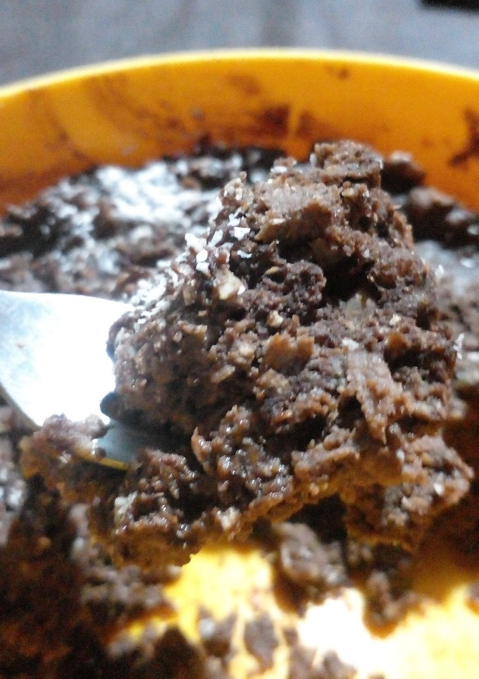 Una foto de Brownie indeciso de Manzana, Limón, Coco y Malta * vegano