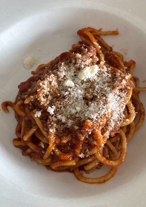 Foto de Esparguete à bolonhesa com parmesão
